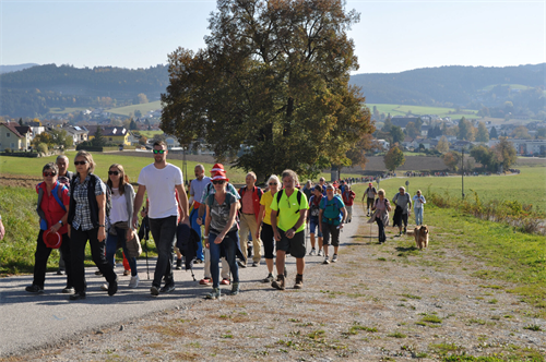 ORF-Wanderung im Jahr 2018 bei strahlendem Sonnenschein mit 7.000 Wanderbegeisterten