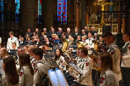 Foto von einem vergangenen Kirchenkonzert der Militärmusik OÖ